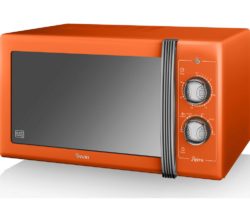 SWAN  Retro SM22070ON Solo Microwave - Orange